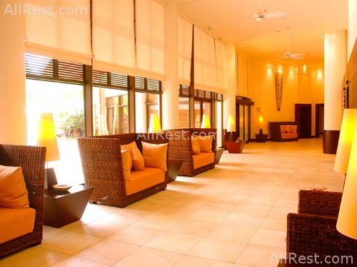 Ramada Plaza 11
